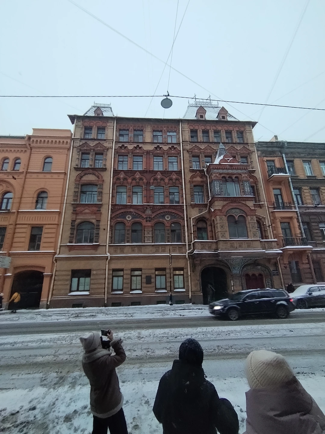 Спасибо за информативную экскурсию!! Великолепный экскурсовод, Иван!!! Хорошее знание предмета, отличная подача материала, чуткое отношение к