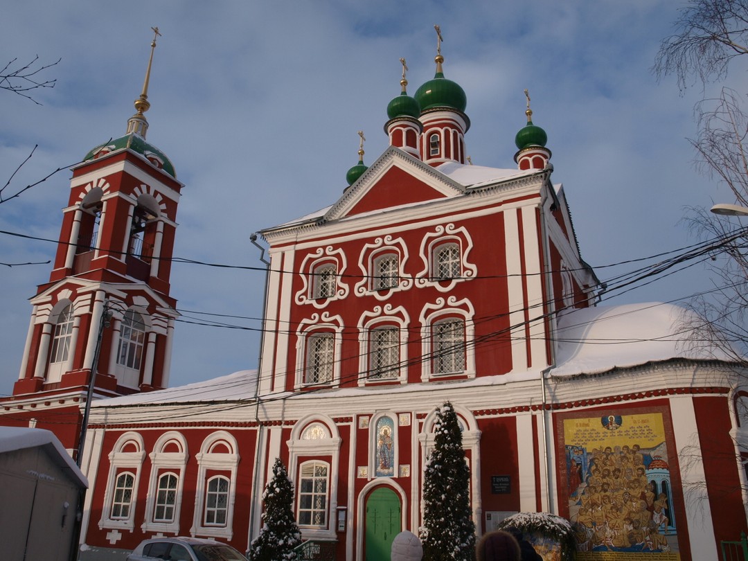Всё очень понравилось. Юрий прибыл вовремя к назначенному месту. Очень интересно рассказал о городе, и местах,
