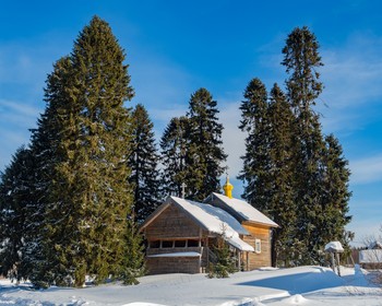 Аутентичные карельские деревни: Киндасово, Кинерма и Рубчойла; игровая программа, традиционный обед и выступление народного ансамбля