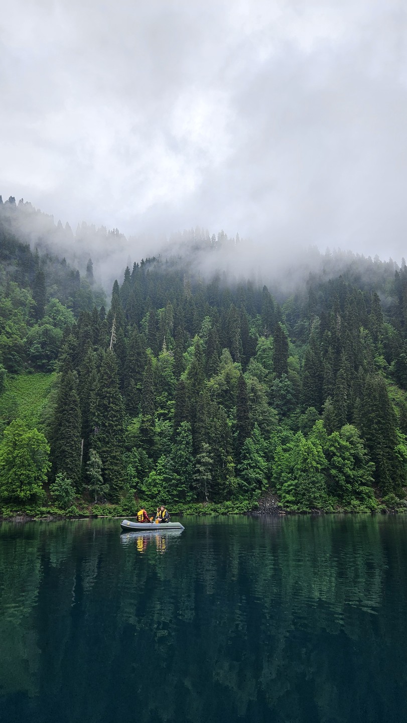 Это были потрясающие три дня в цветущих горах с Инной и Славой!