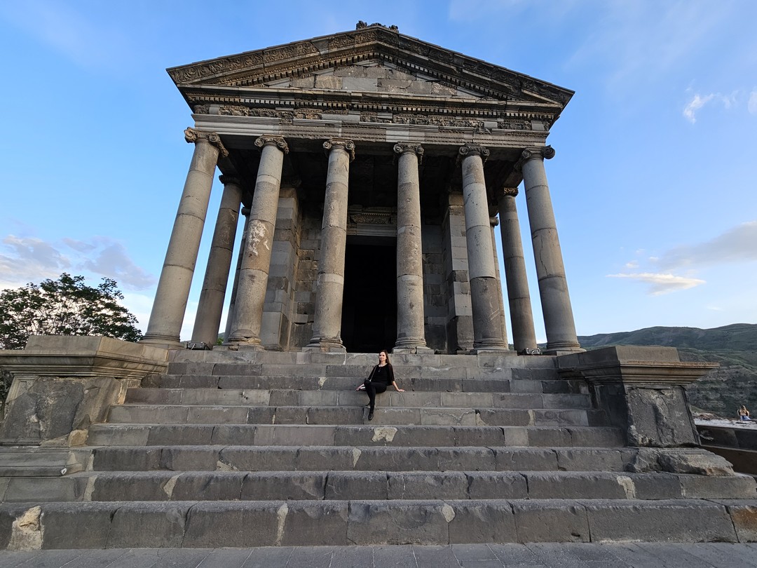 Добрый день! Я летела из Москвы в Стамбул с длинной пересадкой в Ереване и решила воспользоваться