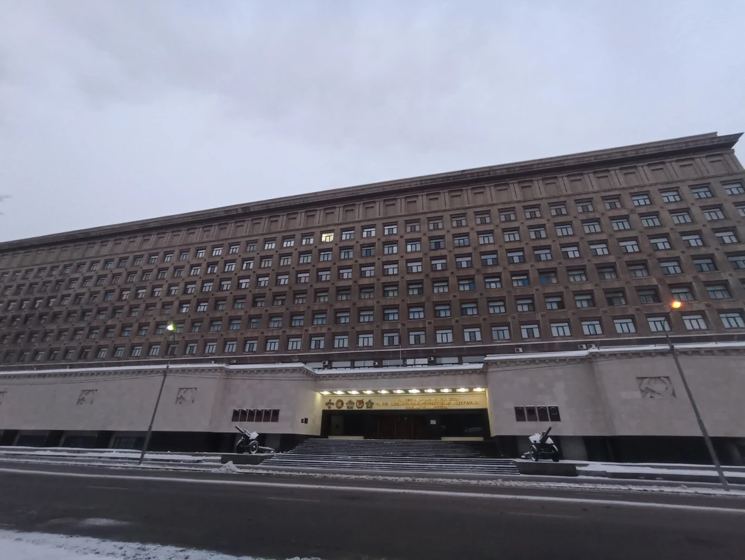 Нам очень понравилось гулять с Натальей по праздничной Москве