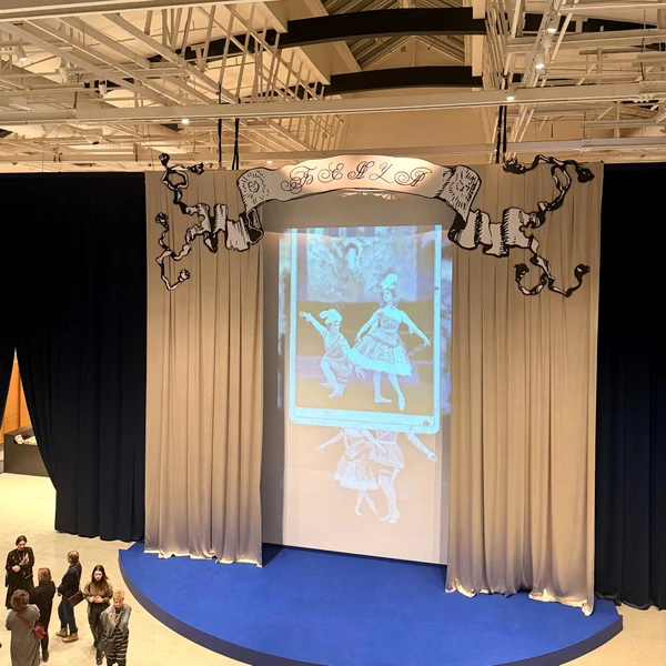 Выставка в петербургском Манеже «Все Бенуа - всё Бенуа»