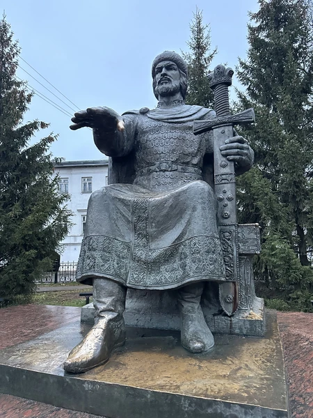 прогулка удалась. и наполнение и изложение и сюрпризы