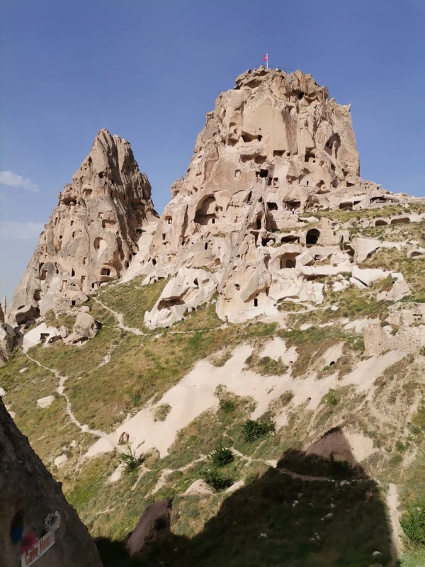 Каппадокия по вертикали: от крепости на скале до подземного города