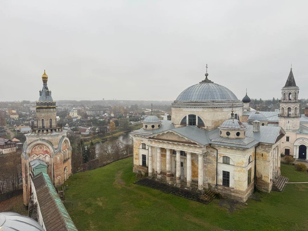 Мы остались довольны выбором нашего экскурсовода, все прошло налегке, интересно, познавательно. Мы были с дочкой 4-х
