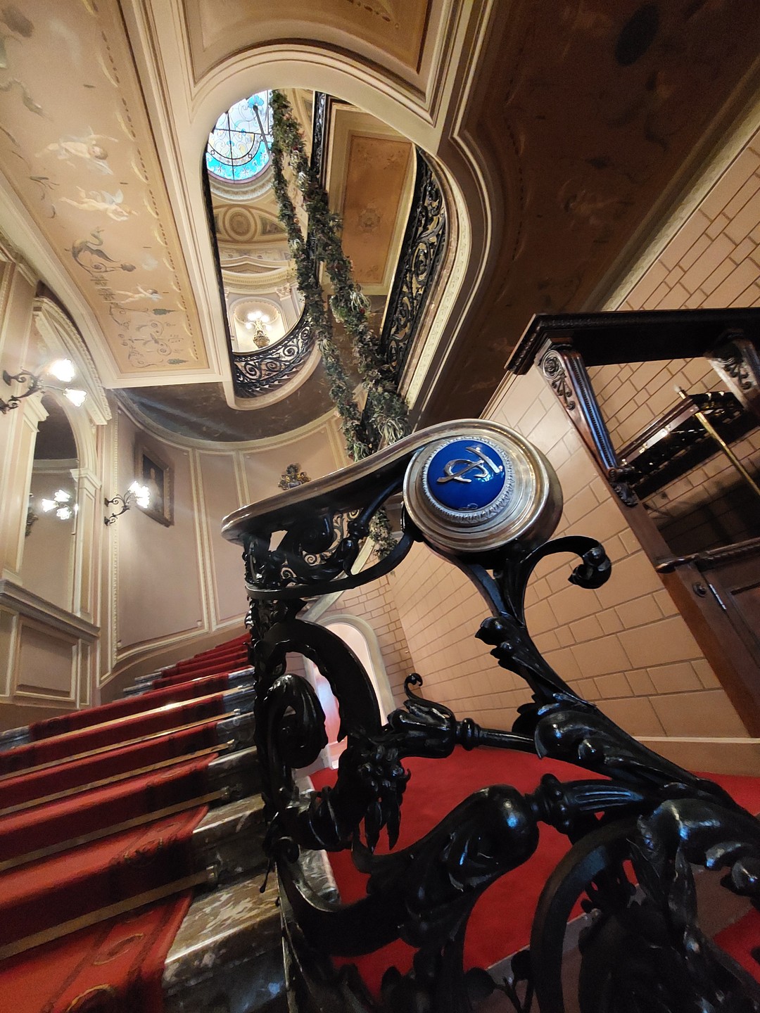 Экскурсия была интересной, и содержательной. Экскурсовод отлично знает тему, и умеет интересно её изложить