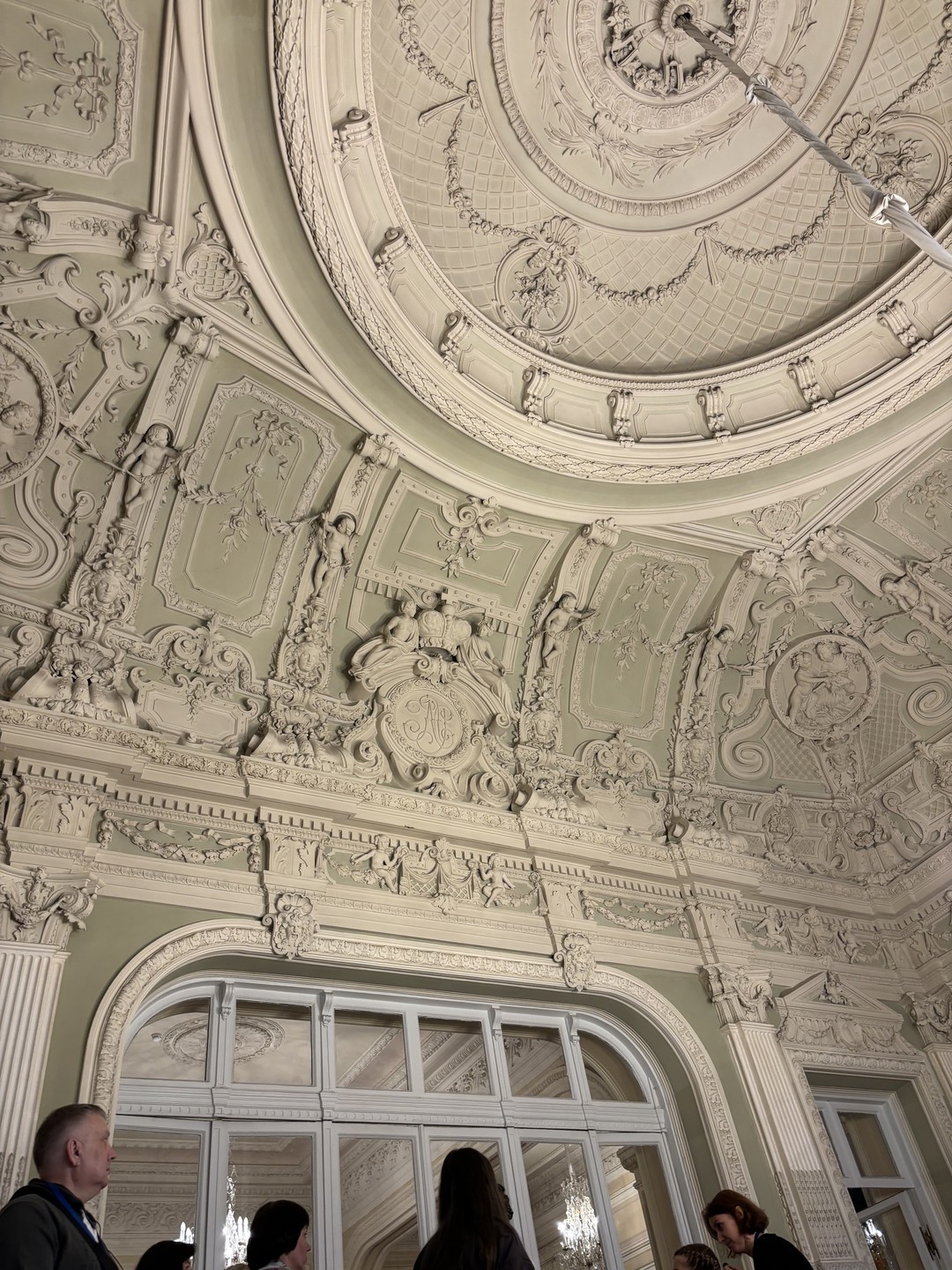 Здравствуйте! Очень понравилась экскурсия. Советую посетить. Экскурсовод Ирина, мастер своего дела