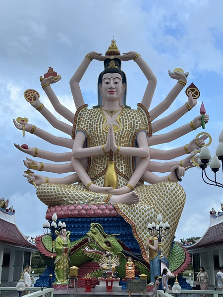 Была потрясающая экскурсия, посетили очень много интересных мест, все очень комфортно и познавательно, рекомендую другим обязательно 👍