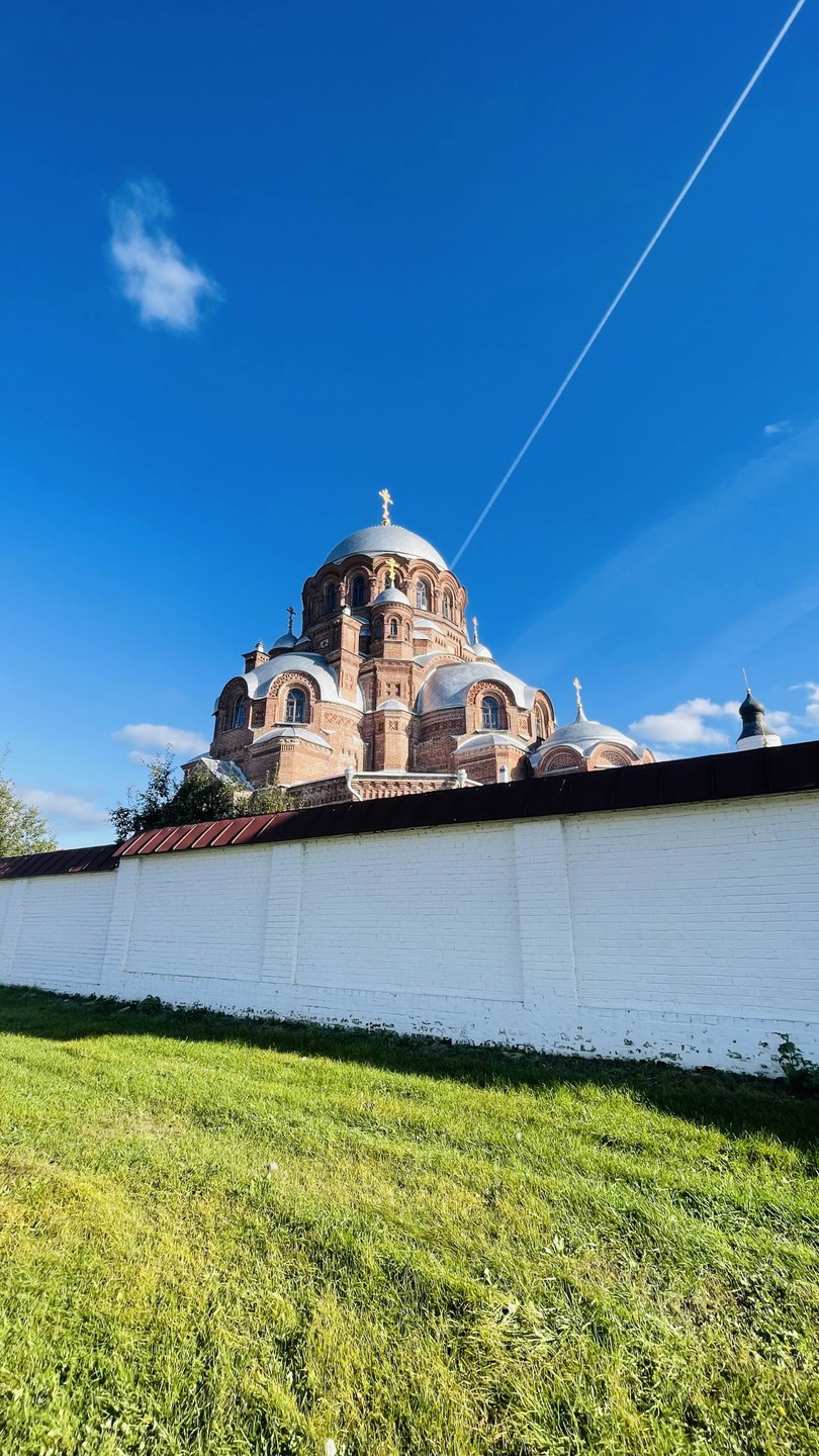 Чингиз,привет из Москвы! Спасибо за потрясающее знакомство со Свияжском. Вы сумели показать и рассказать так, как