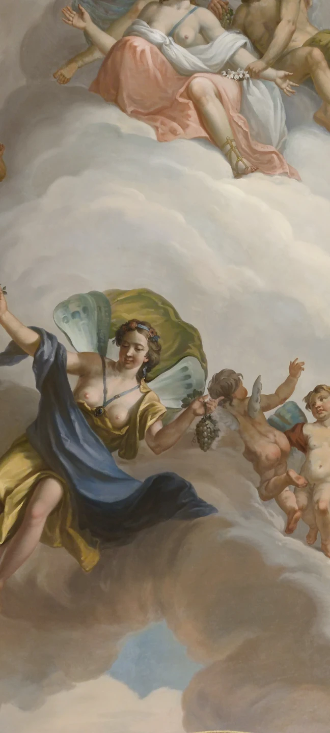 Роскошный дворец, величие убранства завораживает!