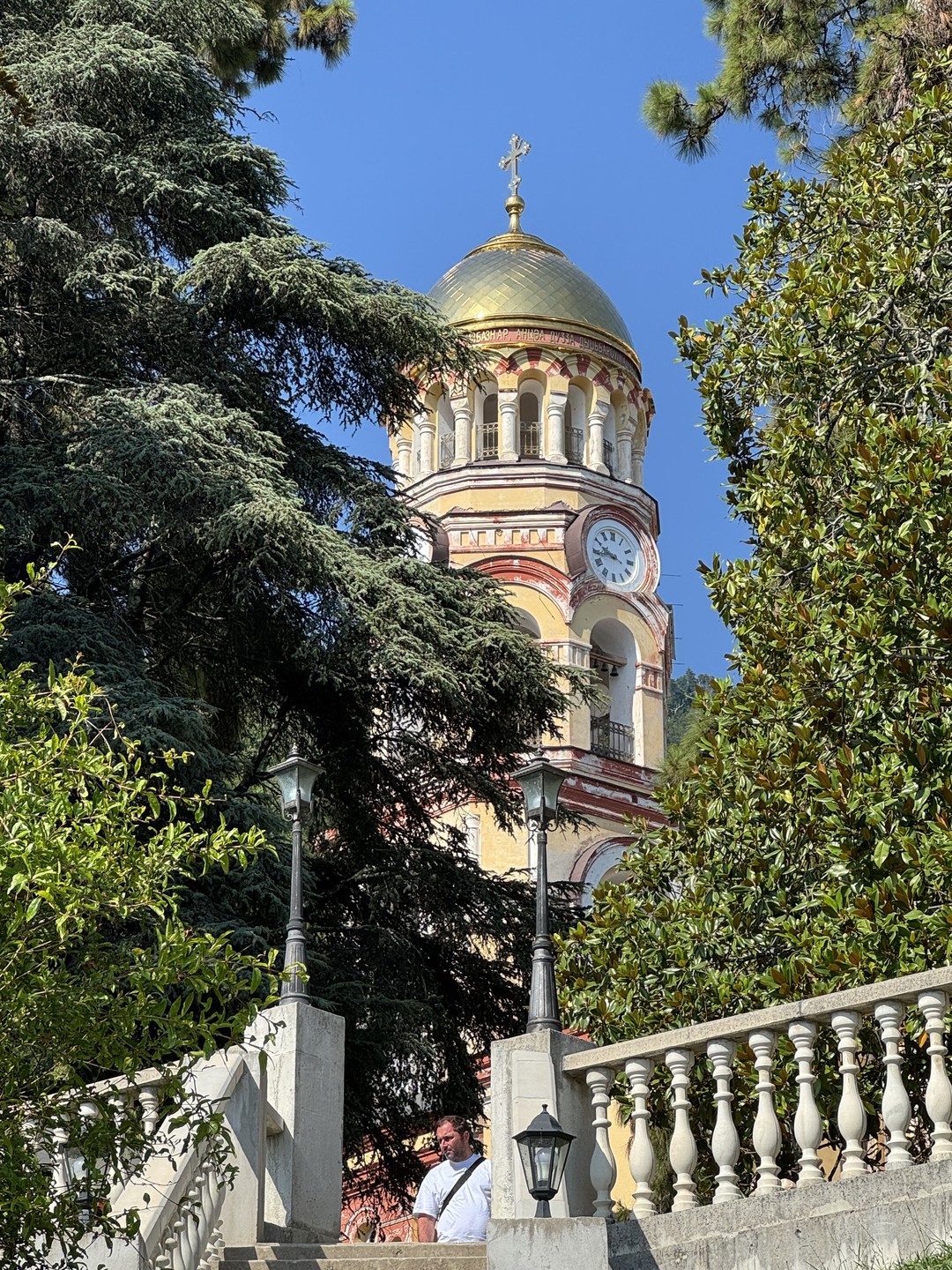 Очень понравилась экскурсия. Да, достаточно длинная, поэтому запаситесь терпением. Очень советую, мы решили отдать предпочтение самому