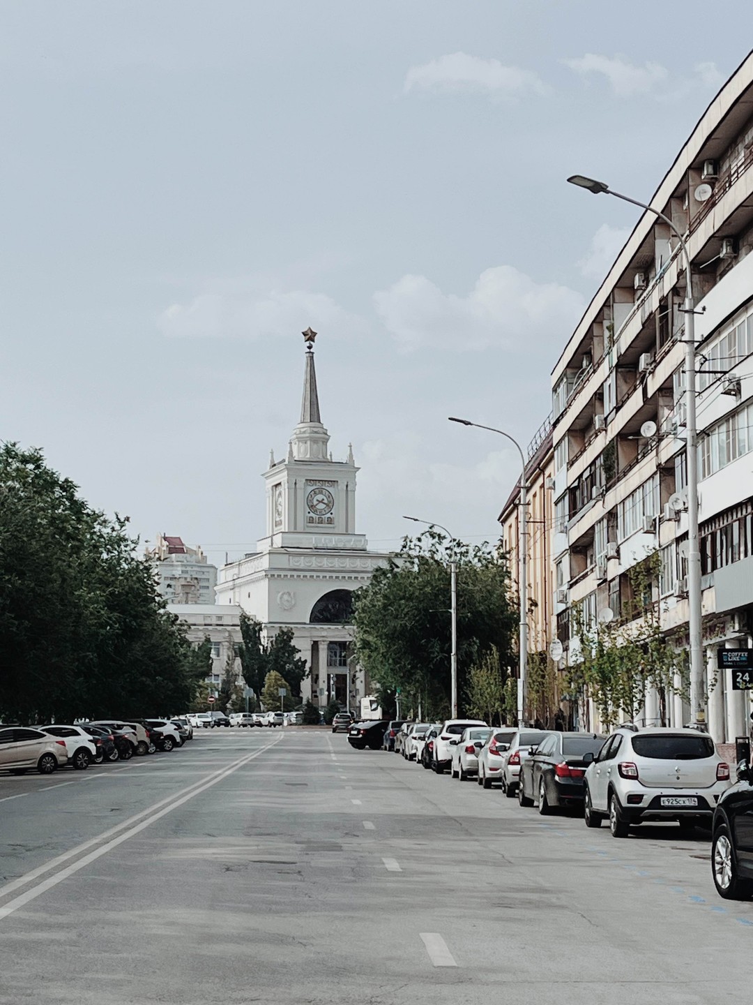 Очень ёмкая, информативная экскурсия, которая за счет своей структурированности совершенно не утомляет. Если стоит задача -