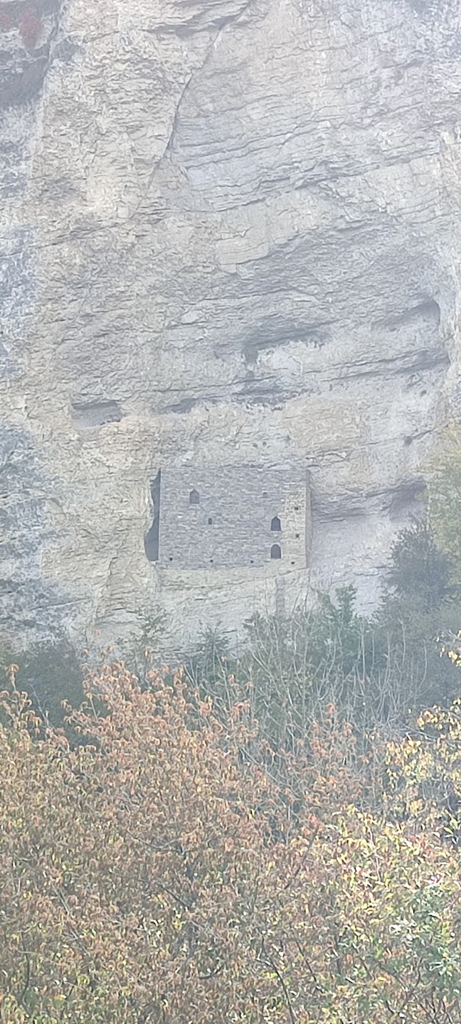 В Аргунское ущелье - за водопадами, древними башнями и национальными лепешками (Антон)