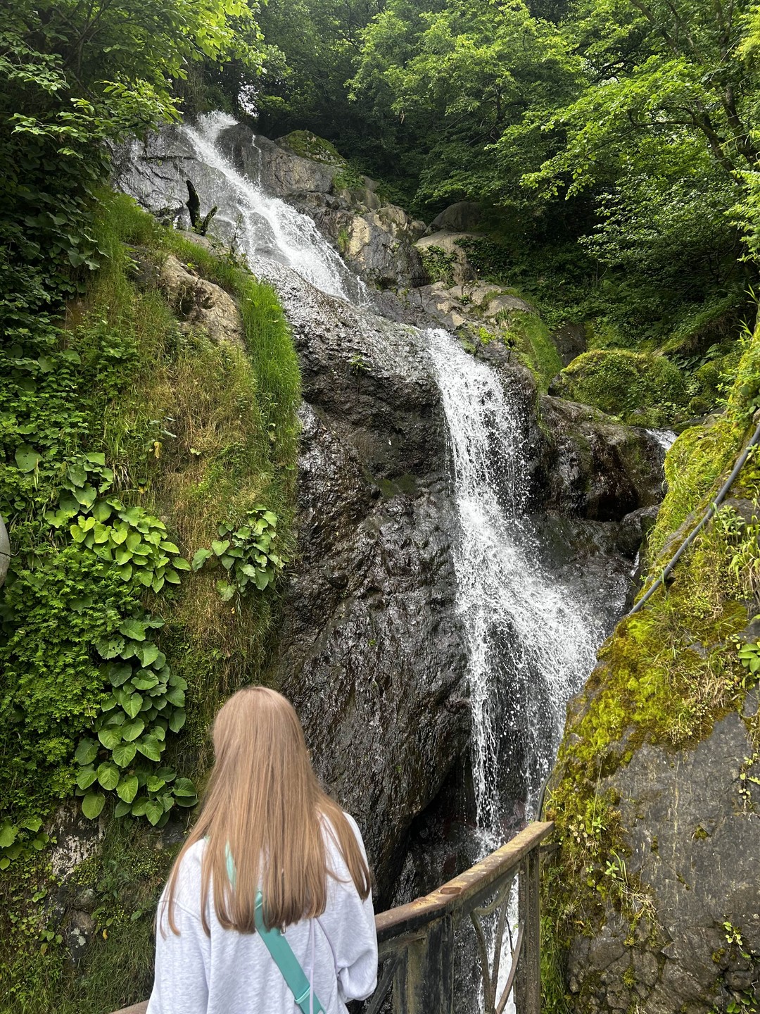 Очень понравилась эта экскурсия, лучший гид ☺️ все показали, рассказали и оберегали. Учитывались все наши наши пожелания. Очень комфортно и круто 🙌