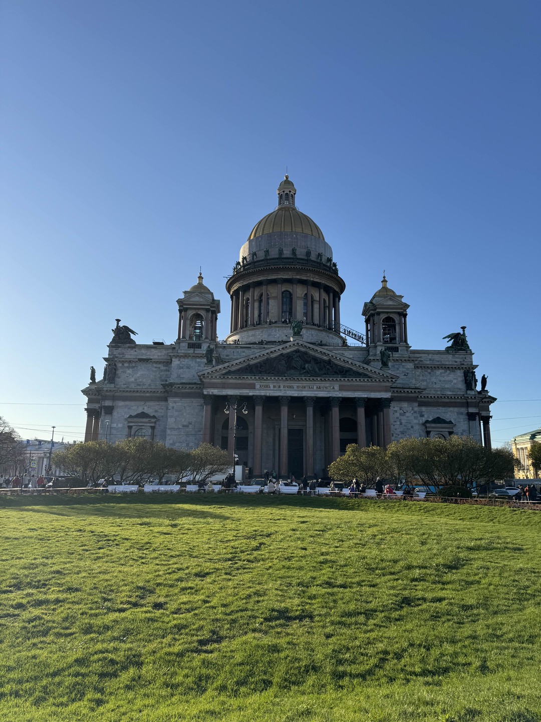 Нескучное знакомство с Петербургом на авто (Екатерина)