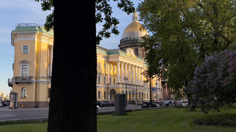 Символы Петербурга для всей семьи