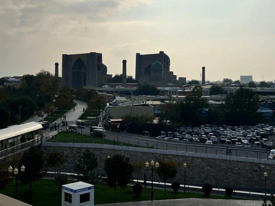 Лариса, большое спасибо Вам за познавательную экскурсию! Узнала много нового и интересного! Спасибо организаторам!