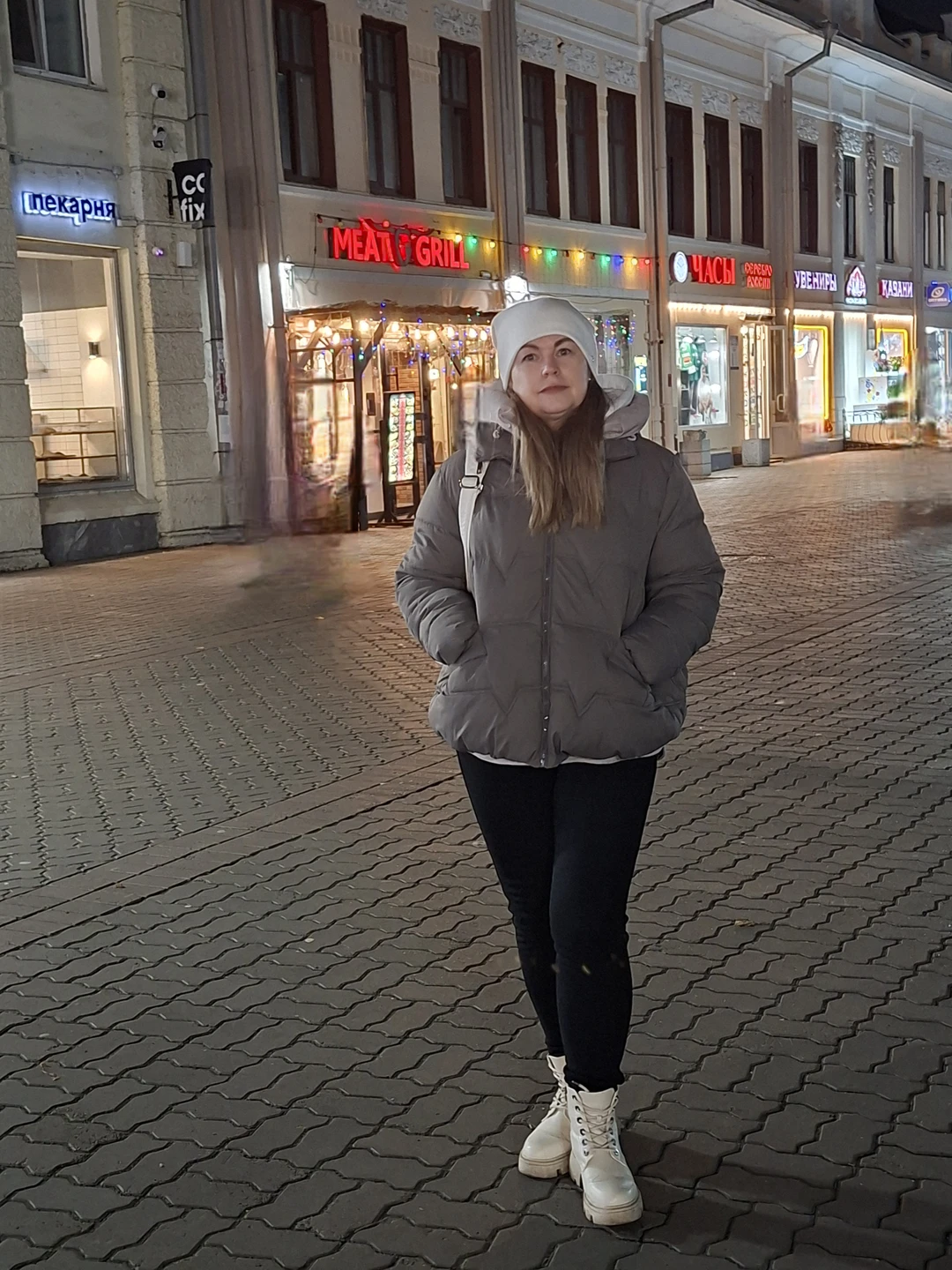 Мы с сестрой прилетели из Республики Бурятии города Улан-Удэ