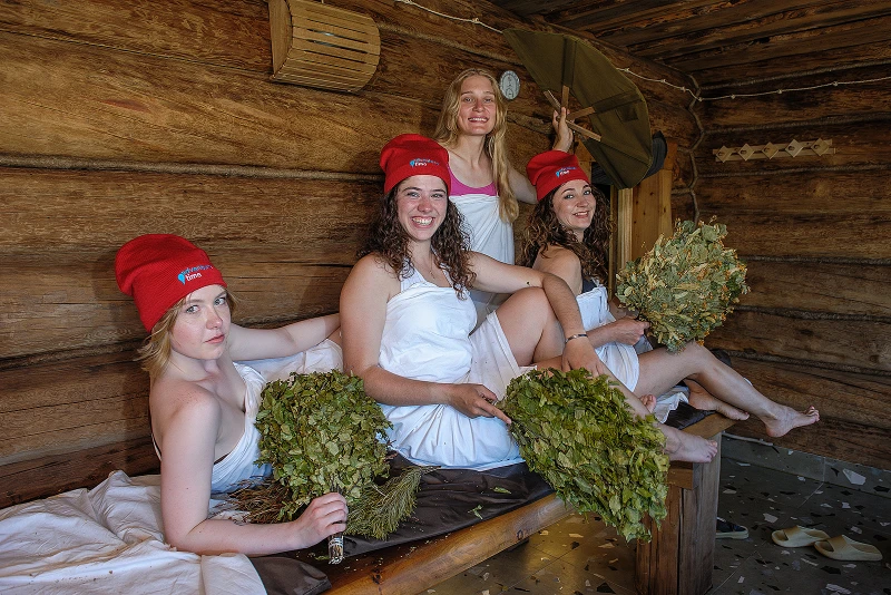 Активный отпуск на Камчатке: восхождение на вулкан, морская прогулка, сплав, баня