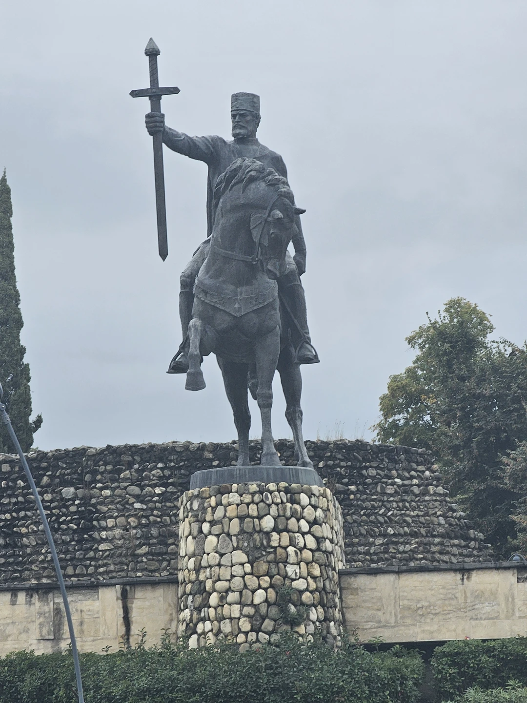 Тока просто супер гид. Весело провели время, каждому уделил внимание и помог. Чувство юмора на высоте
