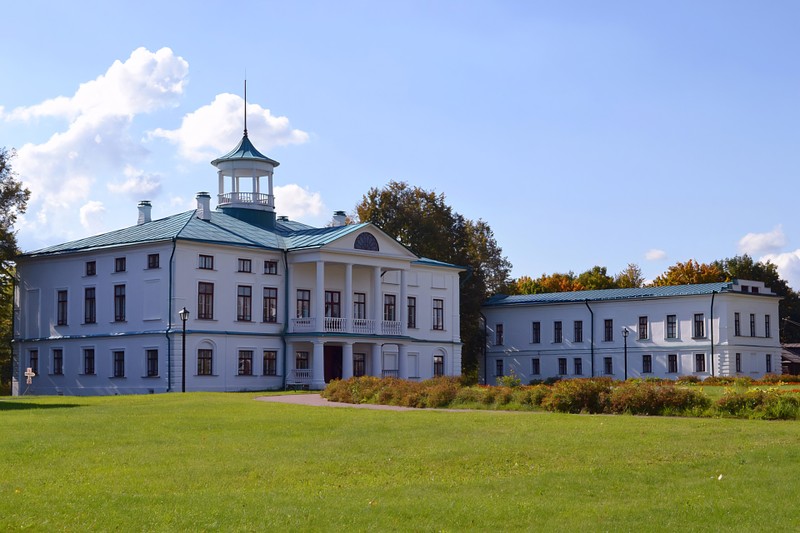 В гостях у Некрасова: экскурсия в усадьбу «Карабиха»