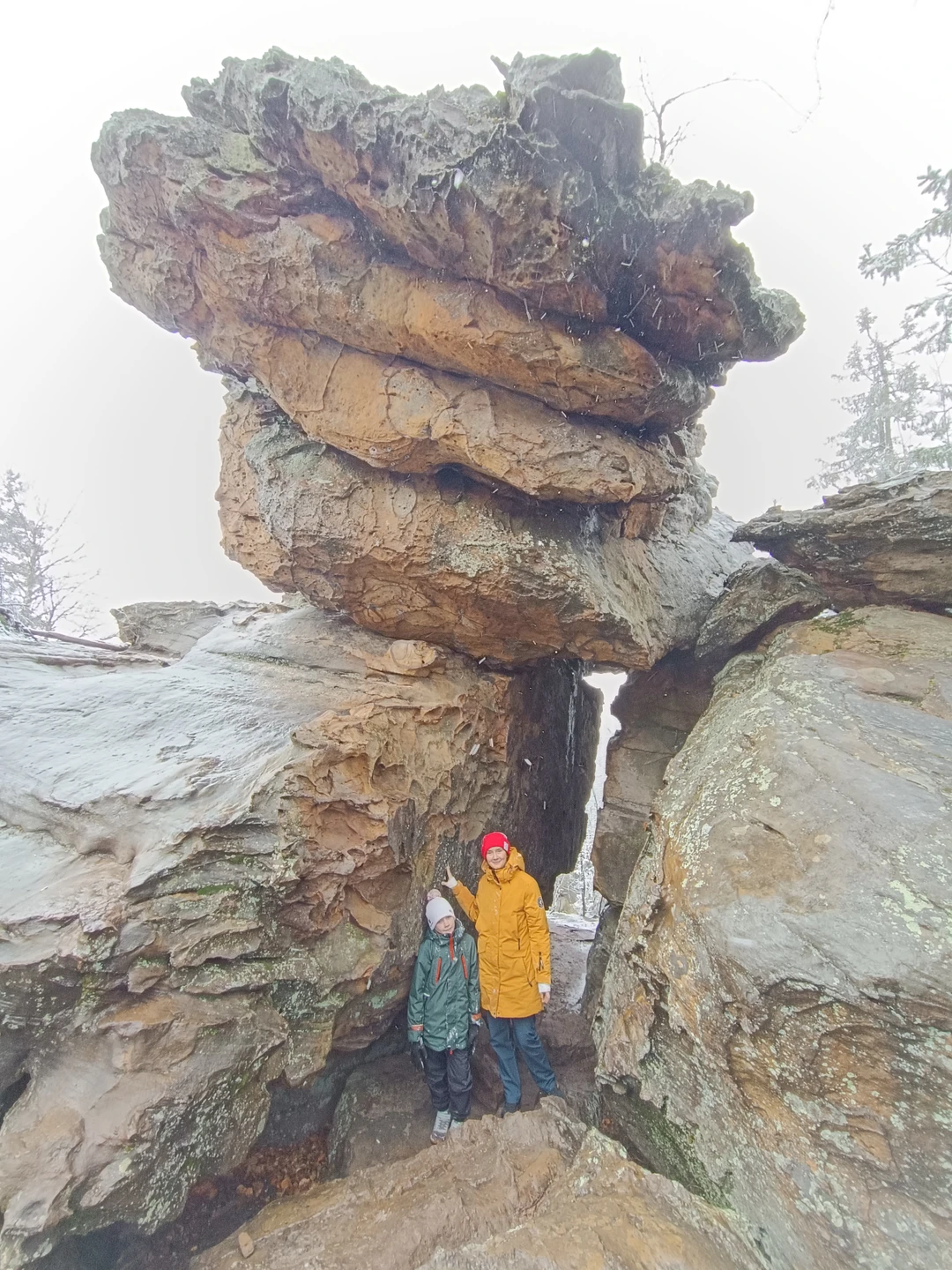 Очень понравилась экскурсия на Усьвинские столбы и в Каменный город