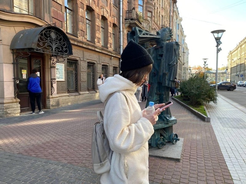 Фото к экскурсии Мобильный квест в Петербурге: «В поисках 12 стульев»
