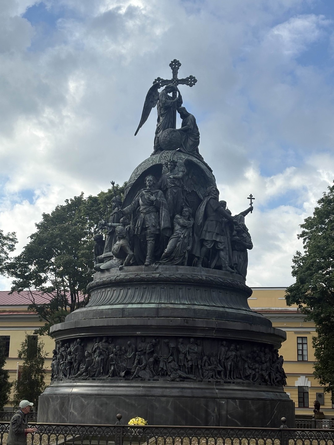 Два центра Великого Новгорода: кремль и Ярославово дворище в мини-группе (Алексей)