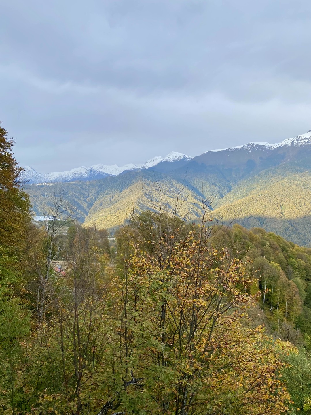 Экскурсия в горы оставила очень приятные впечатления. По времени: около 10.30 заезд к отелю, около 19.00
