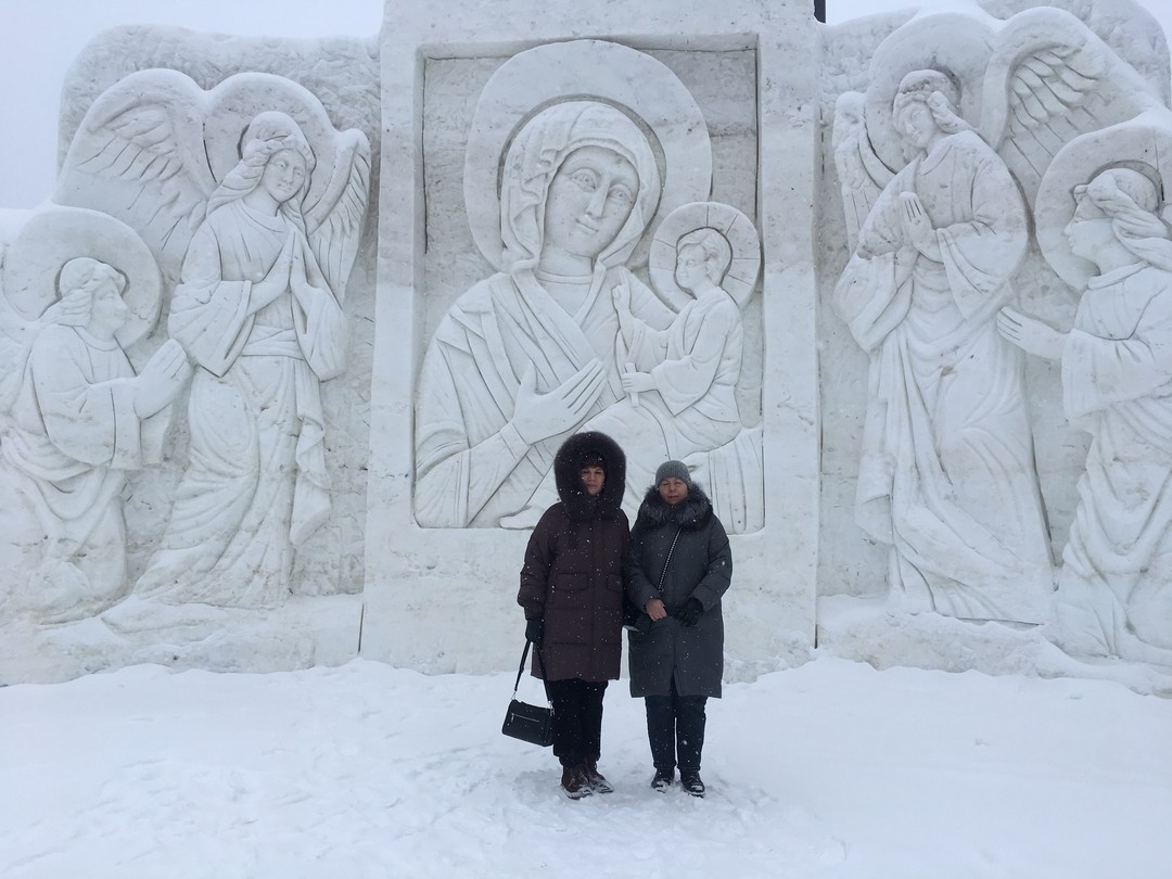 Экскурсионная поездка с гидом Ларисой оказалась не забываемой да зима, да мороз, да пурга, но всё