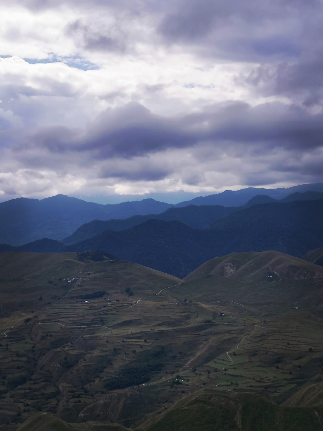 Потрясающее путешествие! Если вам надоели толпы туристов, то такте маршруты однозначно для вас! Прекрасные виды, авторский