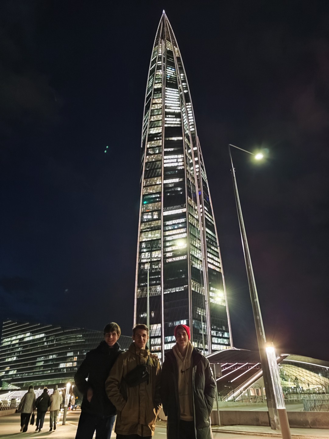 Вечерний Санкт-Петербург - от создания до современности (Иванова)