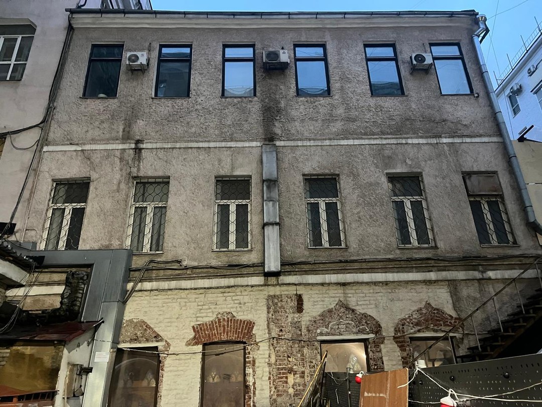 Проходные дворы Москвы (Елена)