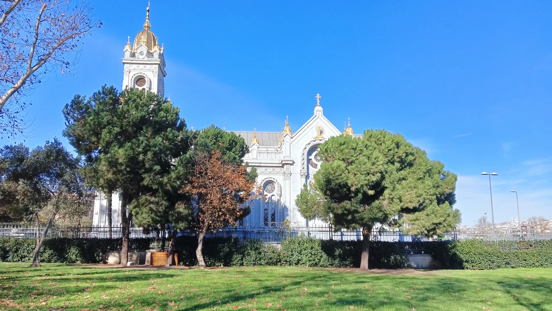 Очень хорошая экскурсия. Айдын - замечательный экскурсовод, за сравнительно короткое время мы увидели столько красивых мест