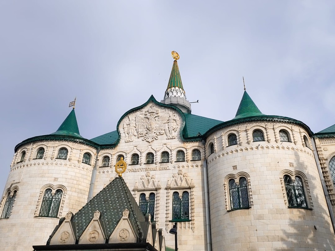 Внимательная прогулка по Нижнему Новгороду с краеведом (марина)