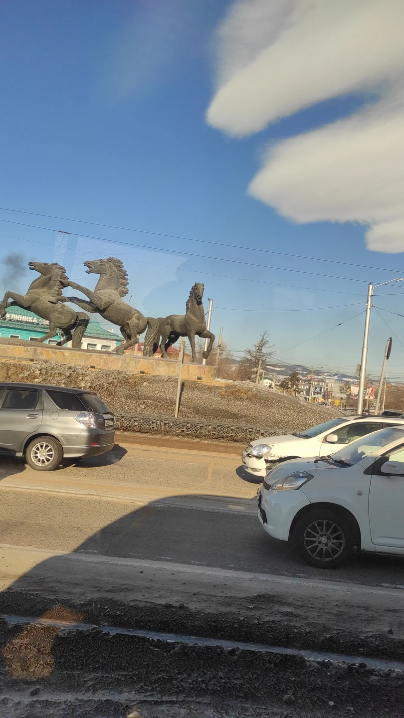 Хочу поблагодарить нашего экскурсовода Наталью Мясникову за содержательную экскурсию по городу Улан-Удэ на трамвайчике "Львенок". Маршрут