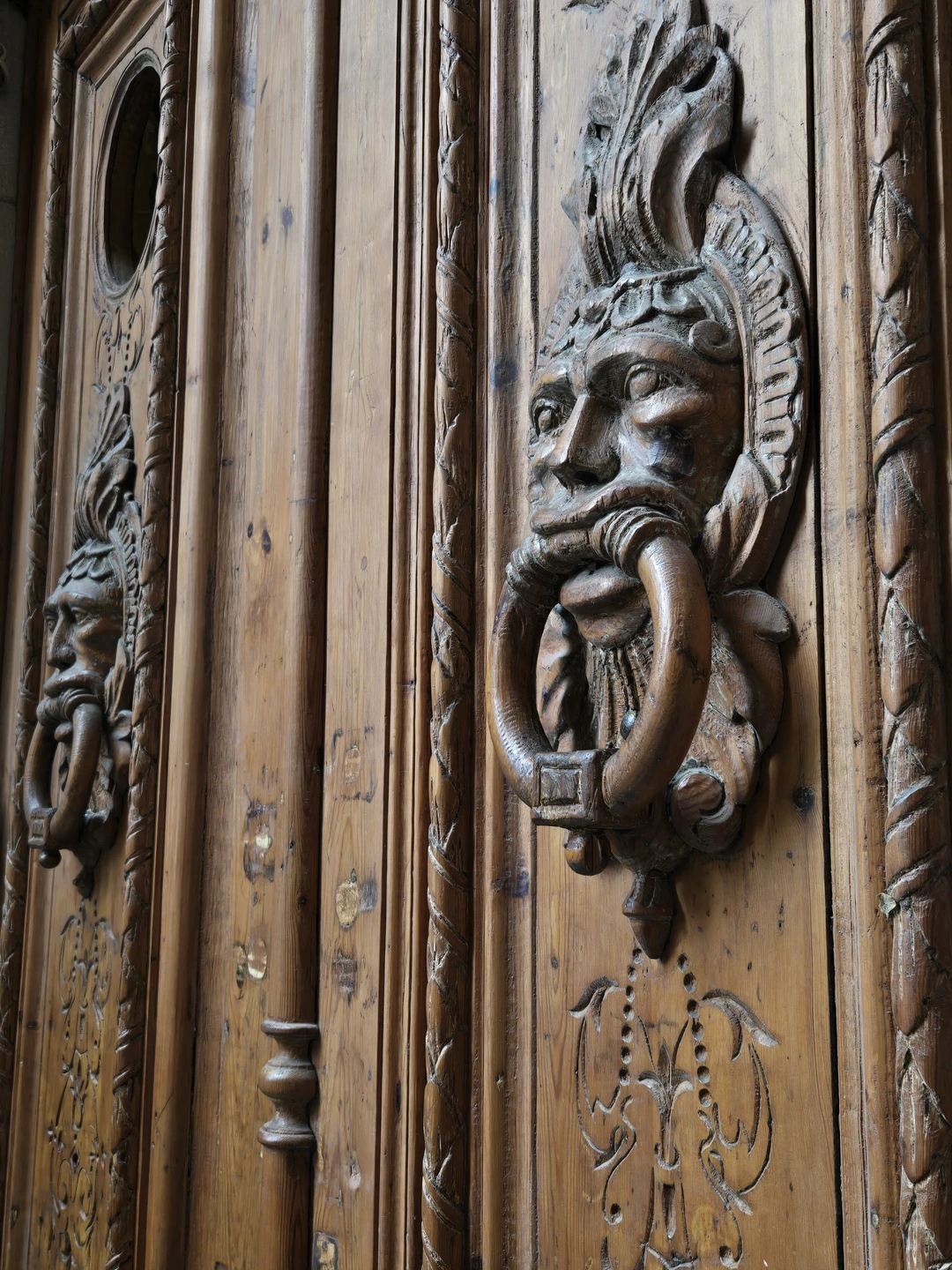 Очень крассивая, вкусная и интересная экскурсия. Каждый поворот отпечатался в памяти (в т. ч. телефона), запомнился