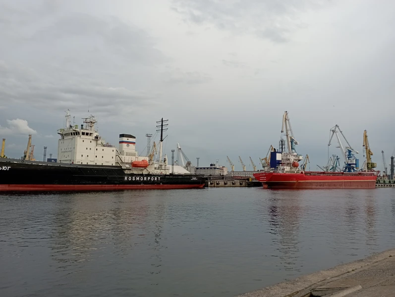 Пролетарский Петербург: Кировский район и Канонерский остров