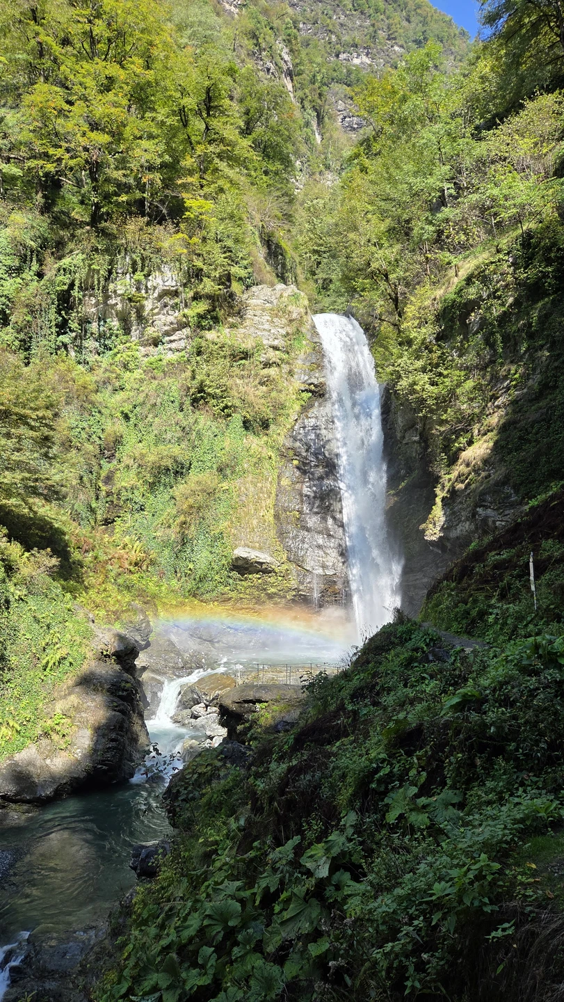 Это для меня была самая лучшая экскурсия! Проводник Илья, очень культурный и вежливый, спокойный и уравновешенный