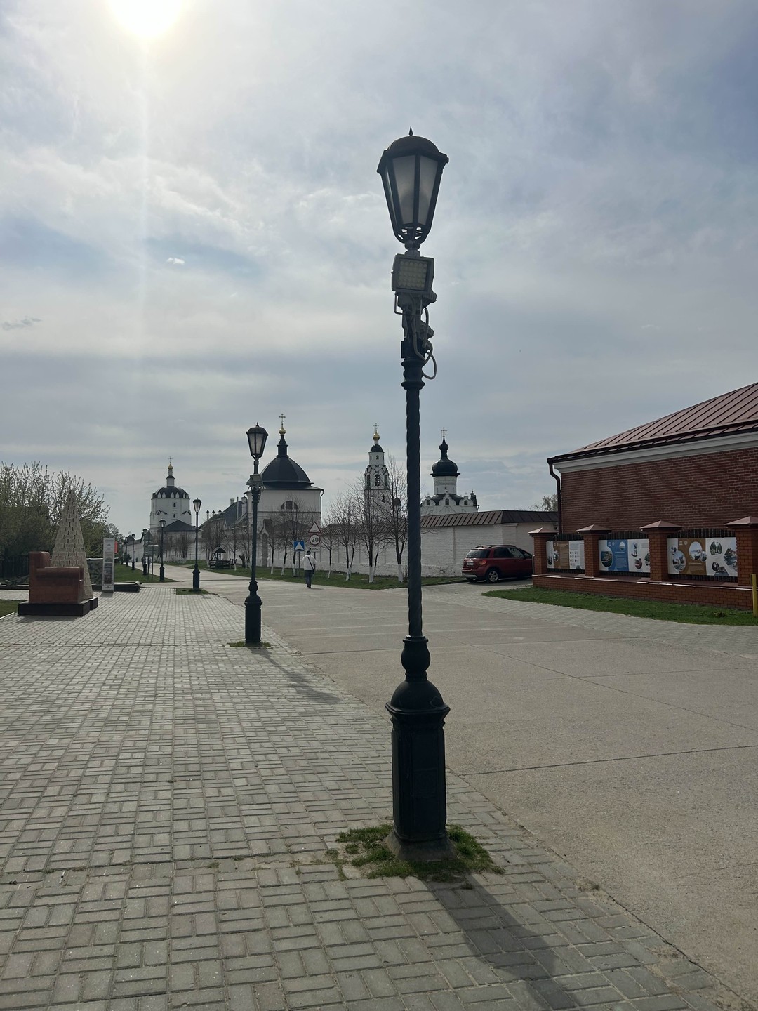 Однозначно рекомендую экскурсию, если у вас есть свободные 8 часов. Очень повезло с гидом, узнала много