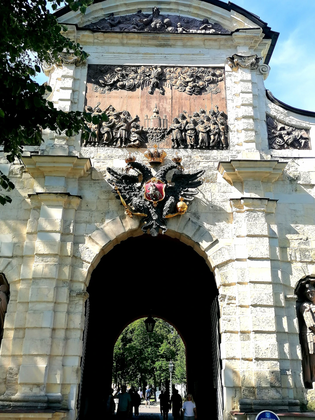 Спасибо большое зкскурсоводу Екатерине, очень увлекательно и содержательно передаёт историю, время пролетает с ней быстро! Всегда