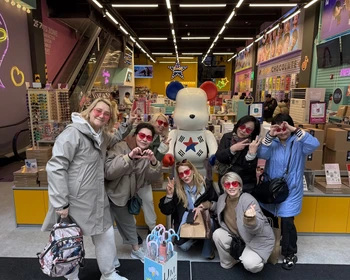 Прибытие и заселение