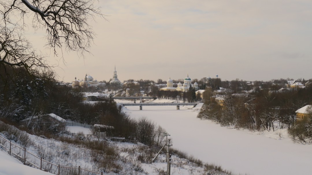 Большое спасибо Михаилу за отличную экскурсию. Поехали на моей машине и это было правильно. Он нас