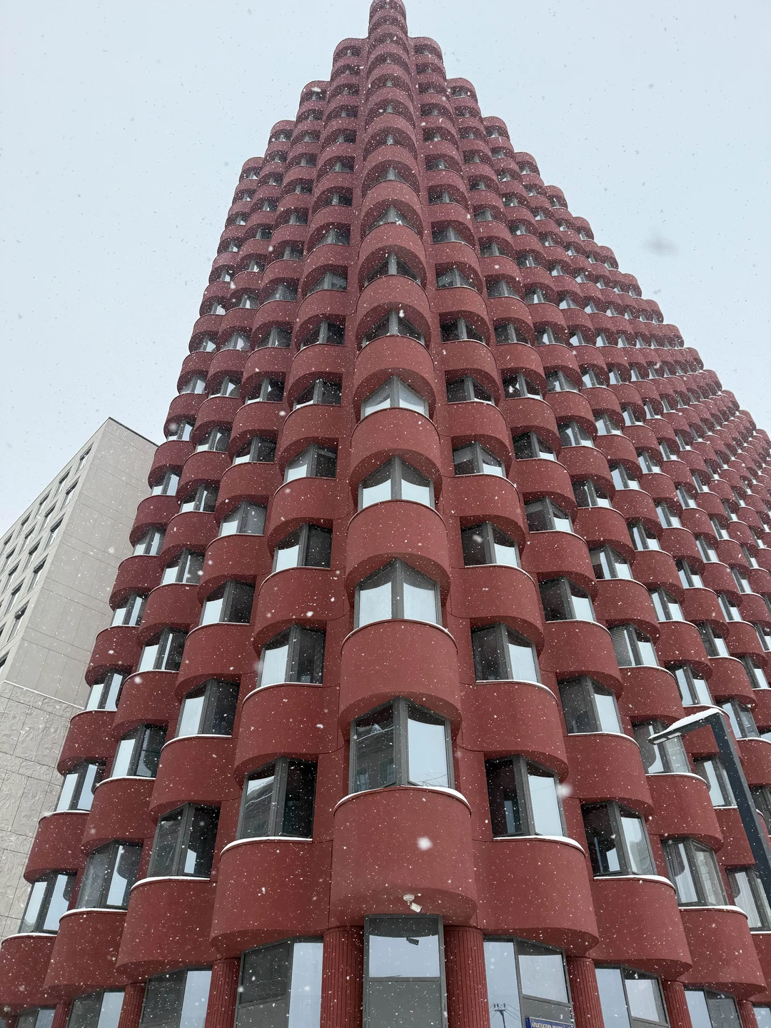 Зиларт, чего там понастроили? (Мария)