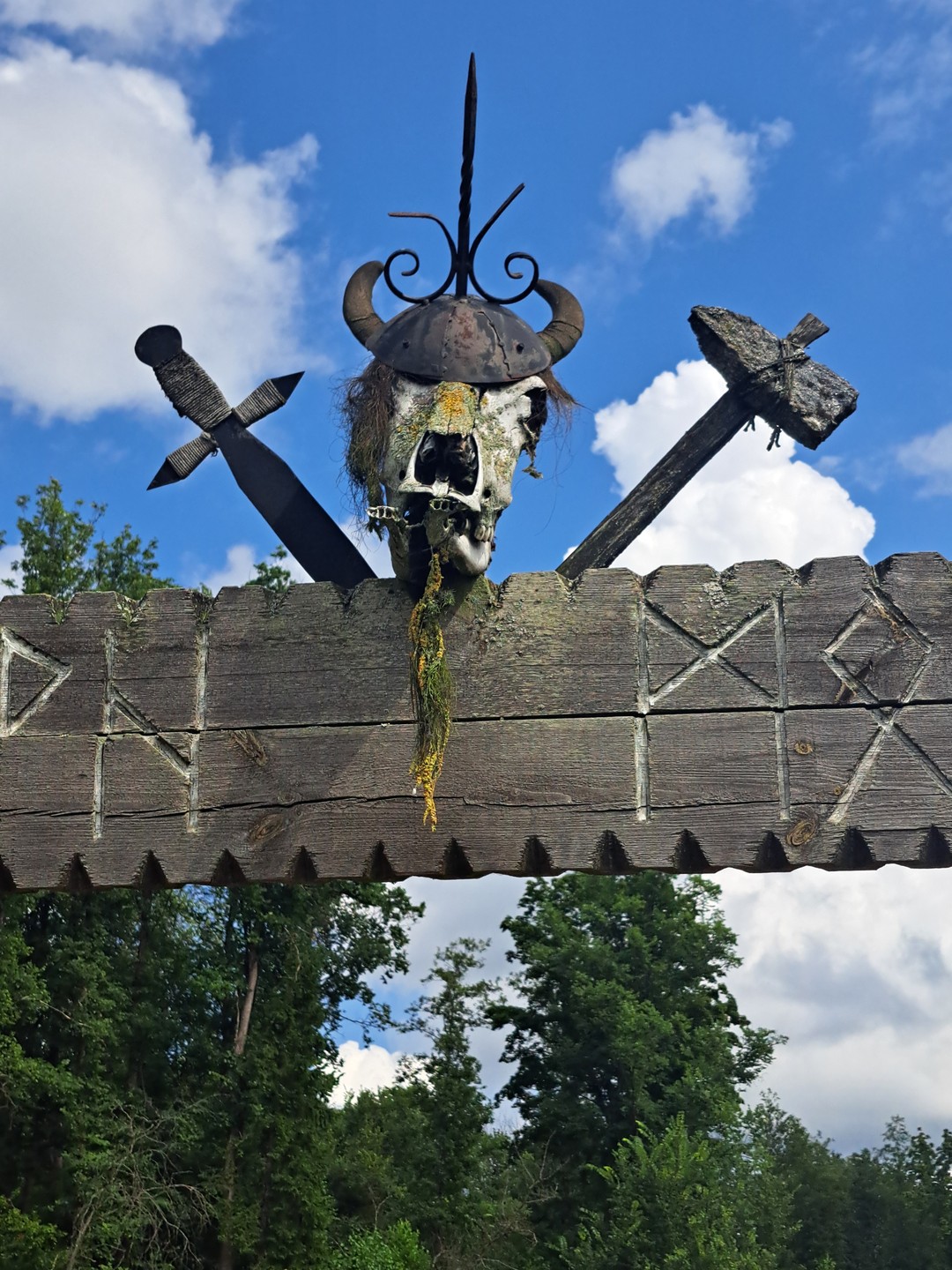 Замечательная, необычная экскурсия в земли "белорусской мовы", где вы погружаетесь в атмосферу истории Беларуси с древних