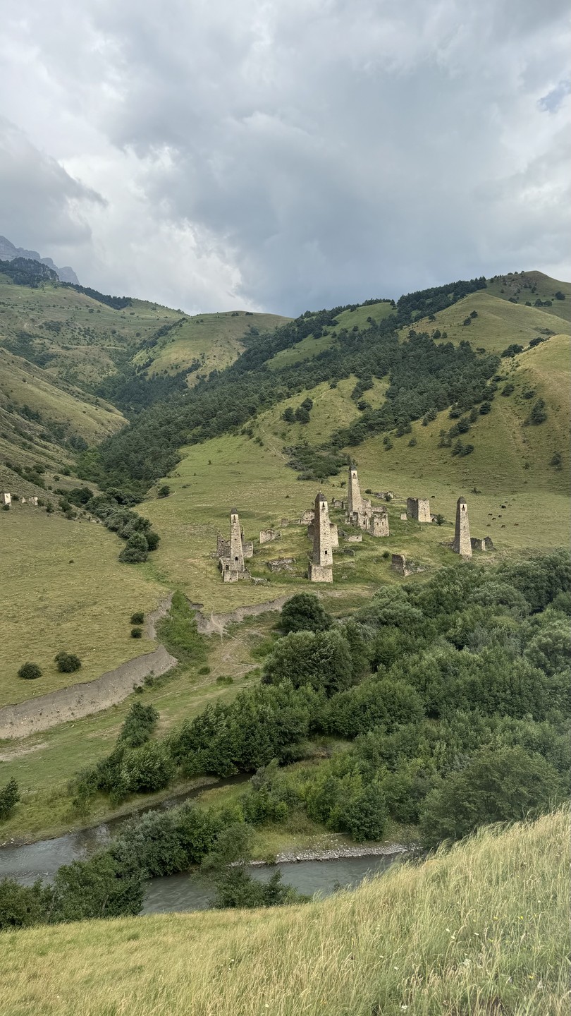 По древней земле Ингушетии (Дарья)