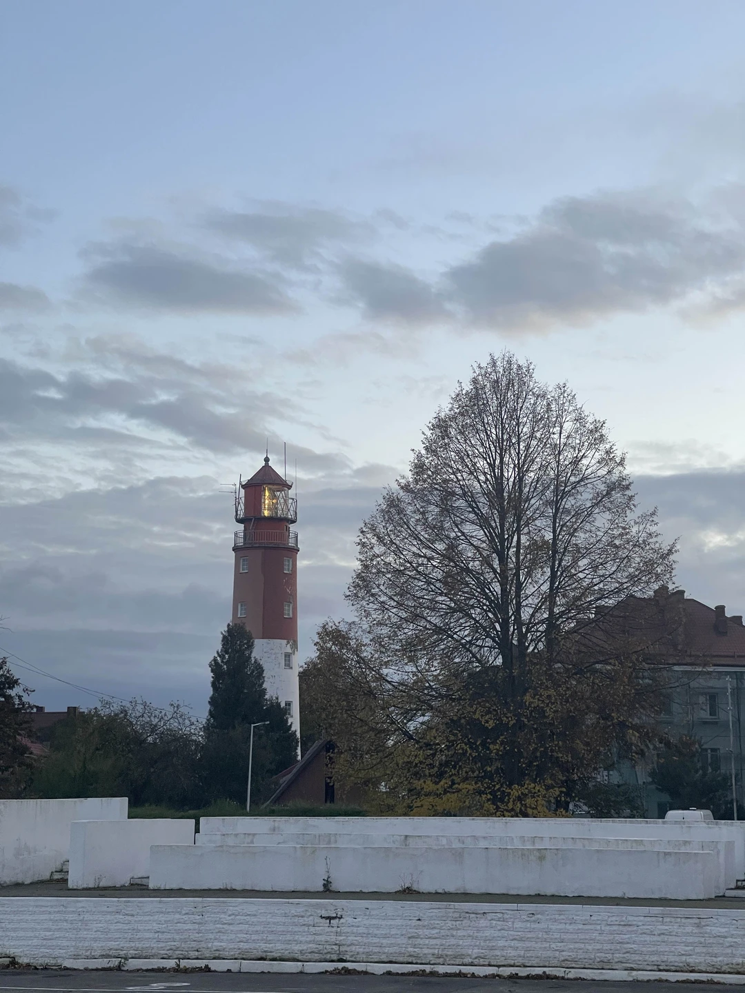 Экскурсия очень понравилась. Действительно удобный автобус, безопасная езда, водитель не гнал. Рассказчик порадовал своими организаторскими способностями