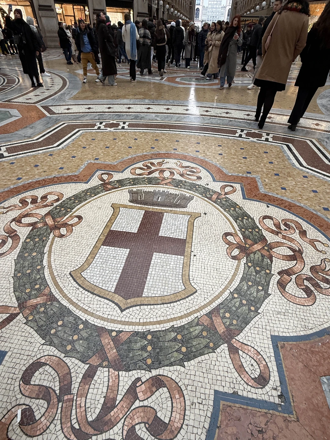 Спасибо Анне, приятная грамотная девушка со знанием истории и культуры! Экскурсия понравилась, рекомендую!