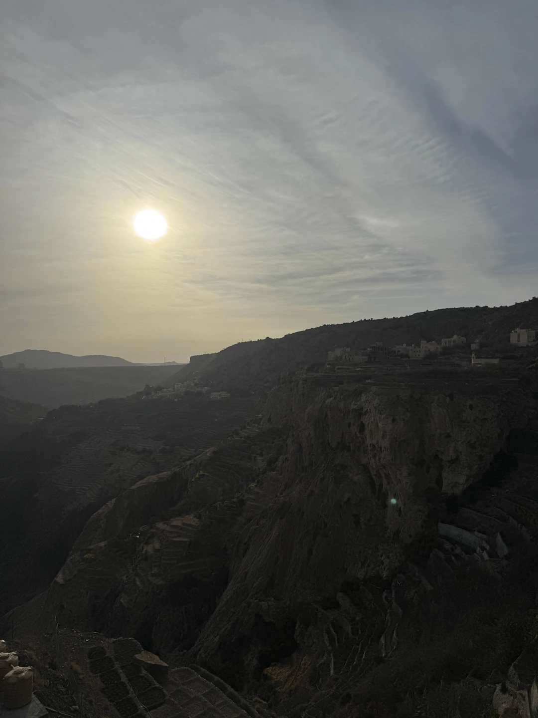 Из Маската - в древнюю крепость Низва и к величественным горам (Захарова)